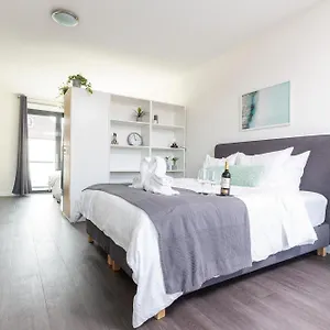 Appartement Family Executive With Balcony Open Utopia Flora 20f, Delft